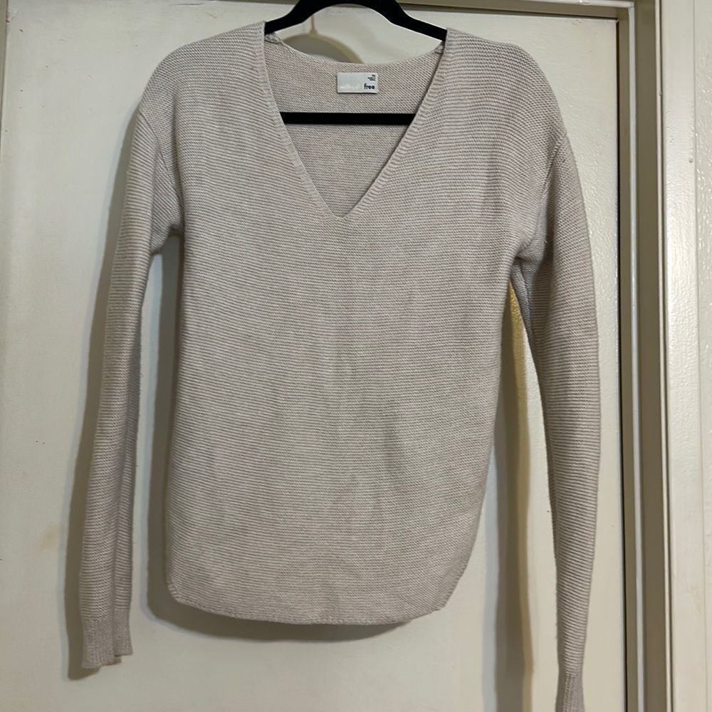 Wilfred Free wool V neck sweater